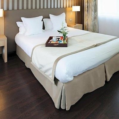 Aparthotel Residhome Berges De La Loire 4*